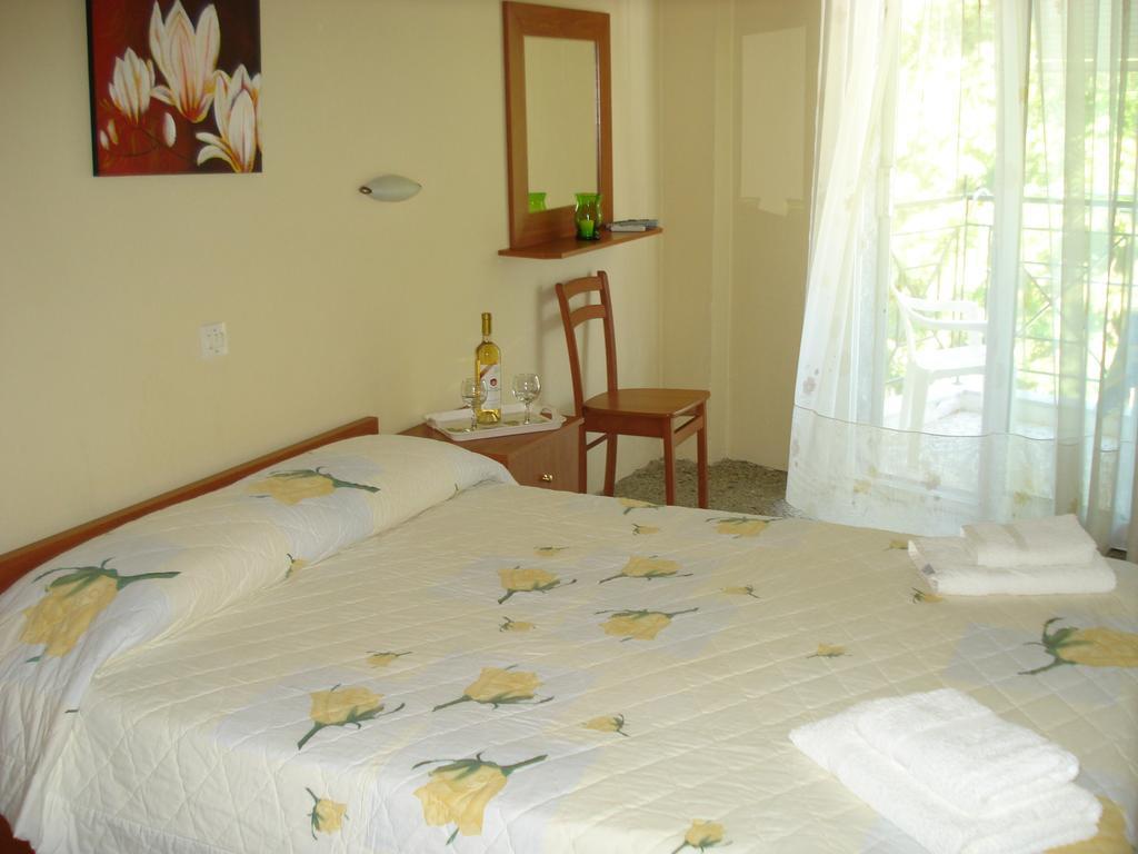 Anna Georgiou Apartamento Skala Sotiros Exterior foto